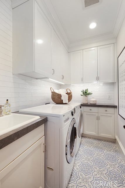 Detail Gallery Image 26 of 29 For 1718 Port Westbourne, Newport Beach,  CA 92660 - 5 Beds | 5/1 Baths