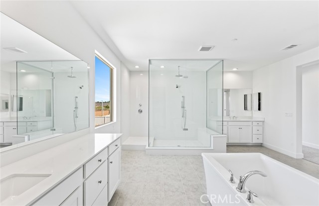 17602 Col Ranch Drive, Riverside CA: https://media.crmls.org/medias/92aa0ee7-2f90-4142-92be-5ec9e5a0c1cb.jpg