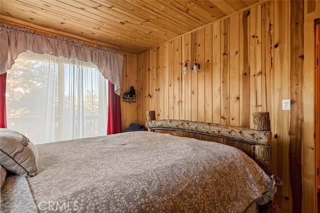 Detail Gallery Image 12 of 70 For 43897 Yosemite Drive, Big Bear Lake,  CA 92315 - 4 Beds | 2 Baths