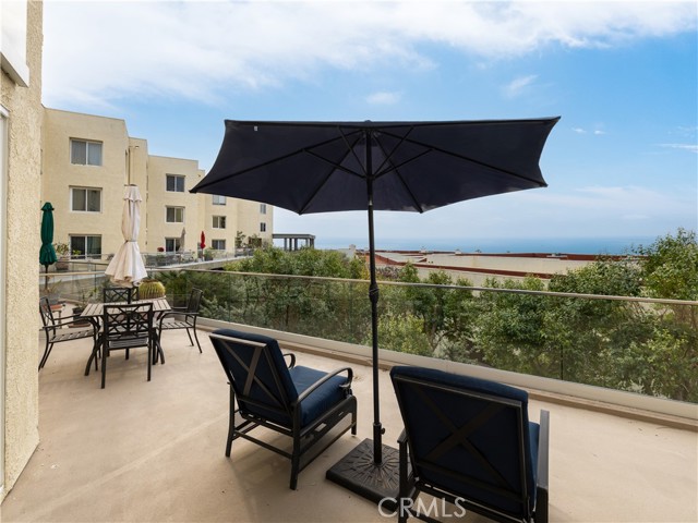 3200 La Rotonda Drive, Rancho Palos Verdes, California 90275, 2 Bedrooms Bedrooms, ,1 BathroomBathrooms,Residential,For Sale,La Rotonda,PV25006503