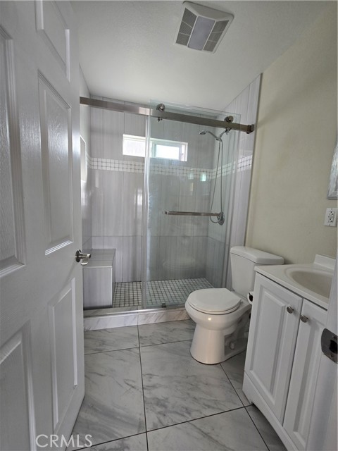 Detail Gallery Image 7 of 10 For 10501 Angell St, Norwalk,  CA 90650 - 2 Beds | 1 Baths