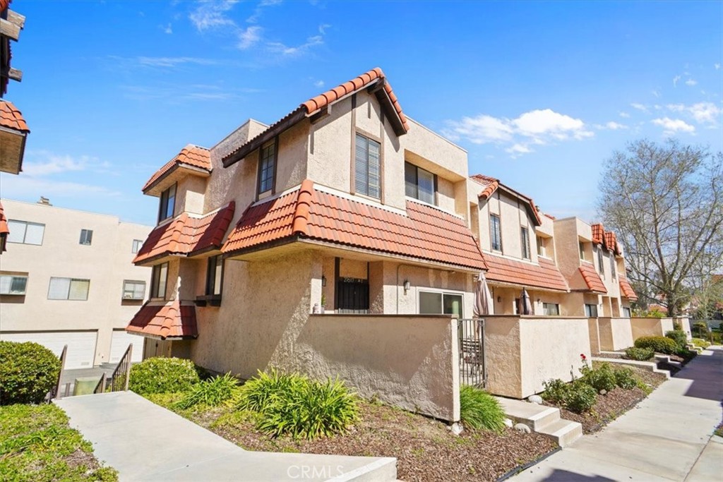 27617 Nugget Drive #1