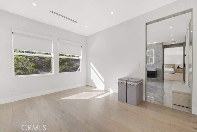 Detail Gallery Image 51 of 75 For 20151 via Medici, Porter Ranch,  CA 91326 - 5 Beds | 5 Baths