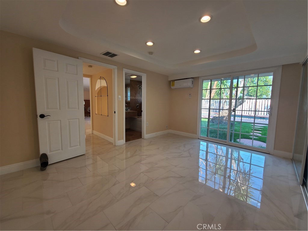 MLS #SR25254460 image #8