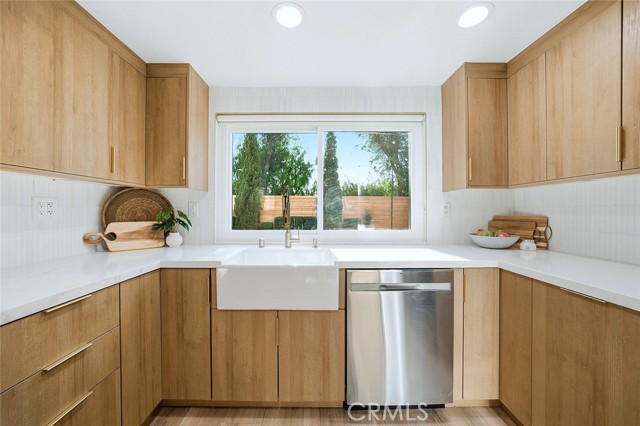 Detail Gallery Image 9 of 73 For 33 Desert Thorn, Rancho Santa Margarita,  CA 92688 - 3 Beds | 2/1 Baths