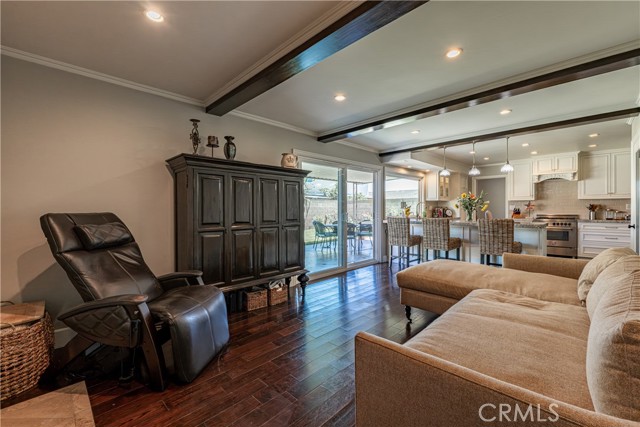 8072 W Joan Circle, La Palma CA: https://media.crmls.org/medias/92adb4ee-c7e1-4472-b4a6-8e415982f4e3.jpg