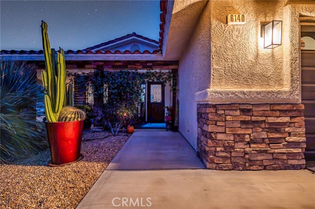 Detail Gallery Image 6 of 75 For 6140 Farrelo Rd, Yucca Valley,  CA 92284 - 3 Beds | 2 Baths