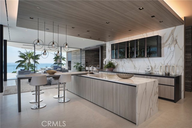 3 The Point, Coronado CA: https://media.crmls.org/medias/92af2750-32ef-479f-96fa-cbad35ea9f35.jpg
