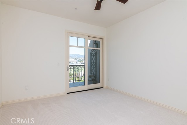 607 Caruso Avenue photo 23