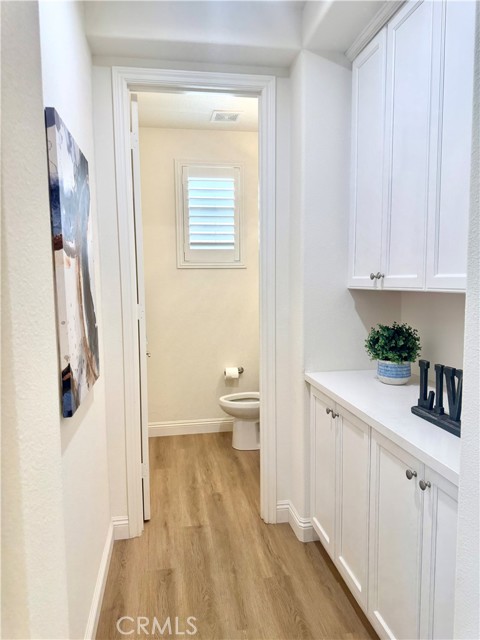26480 Valley Oak Lane, Valencia CA: https://media.crmls.org/medias/92afaf8d-b02a-42f3-916f-18c209a1c3f0.jpg