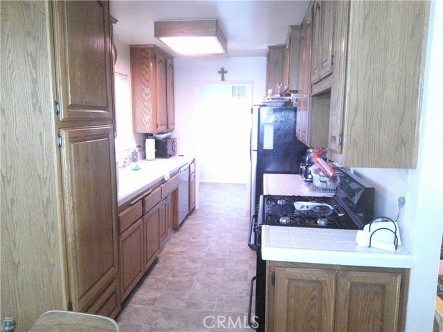 Detail Gallery Image 7 of 18 For 1116 N Old Mill, Azusa,  CA 91702 - 3 Beds | 2 Baths