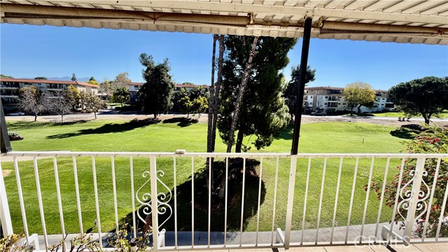 Front Image Thumbnail for CRPW26055661