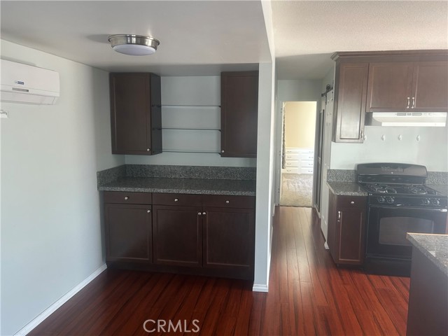13060 2nd Street, Yucaipa CA: https://media.crmls.org/medias/92b2071a-9ea6-4ee2-90ce-da46d61f66c3.jpg