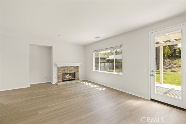 Detail Gallery Image 12 of 46 For 1418 Black Hawk Ct, Redlands,  CA 92374 - 4 Beds | 2/1 Baths