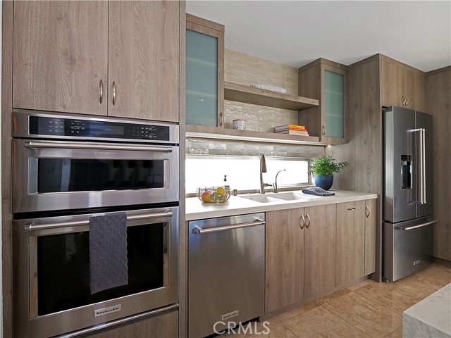 350 Manhattan Avenue, Hermosa Beach, California 90254, 3 Bedrooms Bedrooms, ,2 BathroomsBathrooms,Residential,Sold,Manhattan,SB21249216