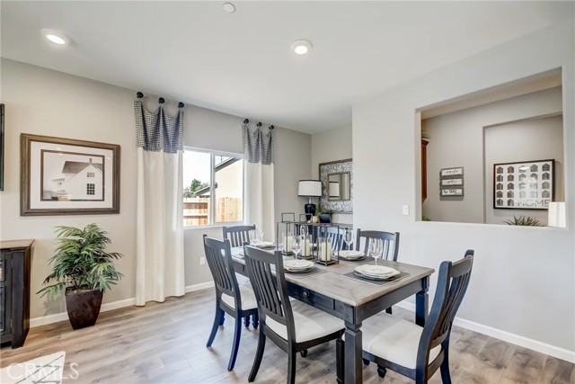 Detail Gallery Image 14 of 19 For 1001 Lucia Ave, Fowler,  CA 93625 - 4 Beds | 3/1 Baths