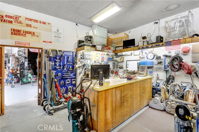 Image 4 of 18 For 26325 Pine Avenue