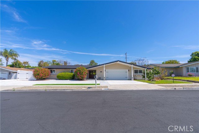 Front Image Thumbnail for CRWS26022491