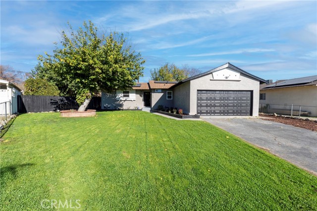 Detail Gallery Image 2 of 33 For 2736 Saint Elmo Dr, Rialto,  CA 92376 - 3 Beds | 2 Baths