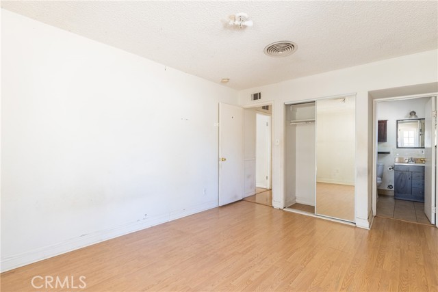 Detail Gallery Image 22 of 48 For 17149 Donmetz, Granada Hills,  CA 91344 - 4 Beds | 2 Baths