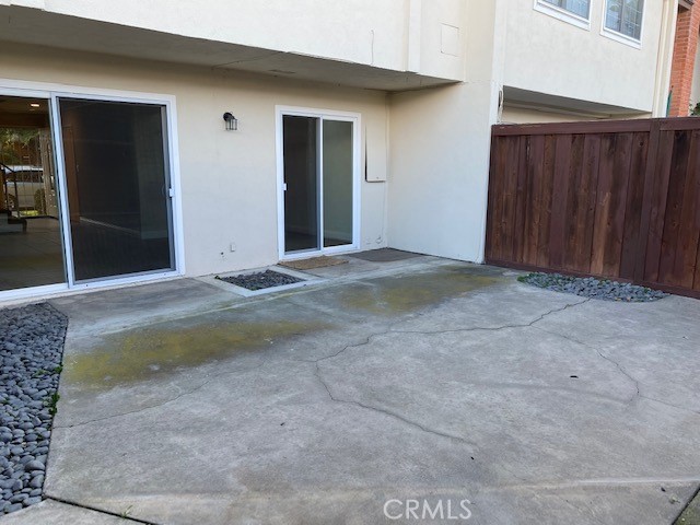 https://media.crmls.org/medias/92b5e765-55bc-430b-a3cd-3394b238b863.jpg?preset=X-Large