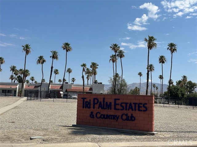 32060 Oakland, Thousand Palms CA: https://media.crmls.org/medias/92b7c9b3-a644-45fe-baad-a0054894d57f.jpg