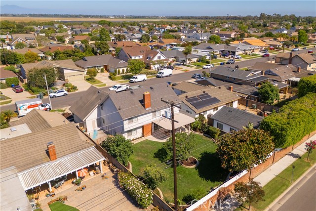 11771 Paseo Bonita, Los Alamitos CA: https://media.crmls.org/medias/92b8e015-7c39-42c5-8624-4b9626cb6626.jpg