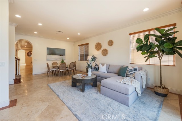 Detail Gallery Image 11 of 55 For 416 15th St, Huntington Beach,  CA 92648 - 3 Beds | 3/2 Baths