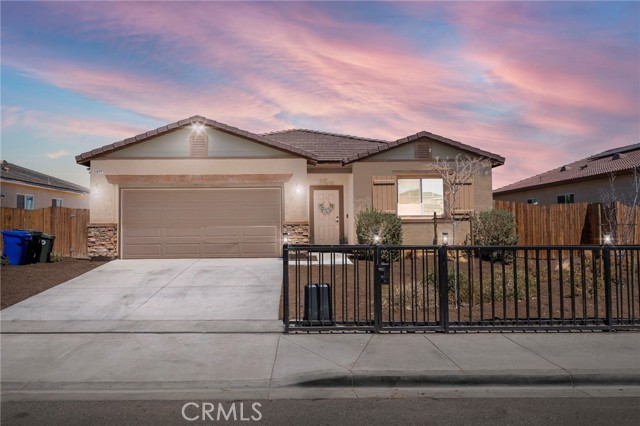 Detail Gallery Image 1 of 45 For 11438 Helena St, Adelanto,  CA 92301 - 3 Beds | 2 Baths