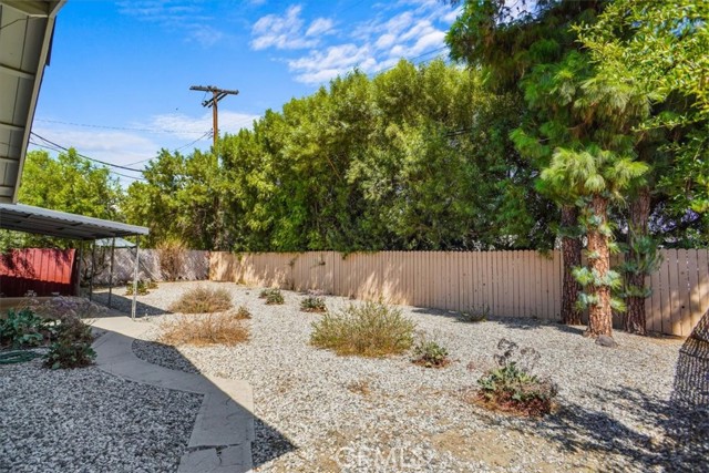 8444 Remmet Avenue, Canoga Park CA: https://media.crmls.org/medias/92b95081-229a-4200-b1b5-fe971176c86a.jpg