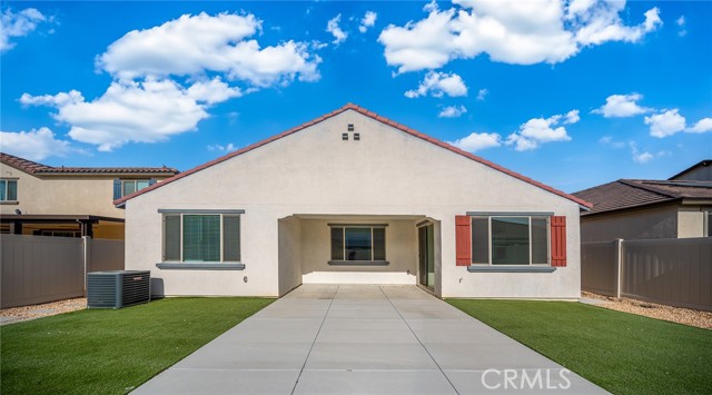 Detail Gallery Image 2 of 11 For 29613 Tulipwood Street, Menifee,  CA 92584 - 4 Beds | 3 Baths