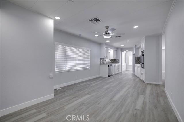 Detail Gallery Image 16 of 36 For 3700 Buchanan #204,  Riverside,  CA 92503 - 2 Beds | 2 Baths