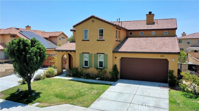 2234 Avenida Del Mar, Lancaster CA: https://media.crmls.org/medias/92ba5926-0aaa-4318-87a9-73cccd096655.jpg