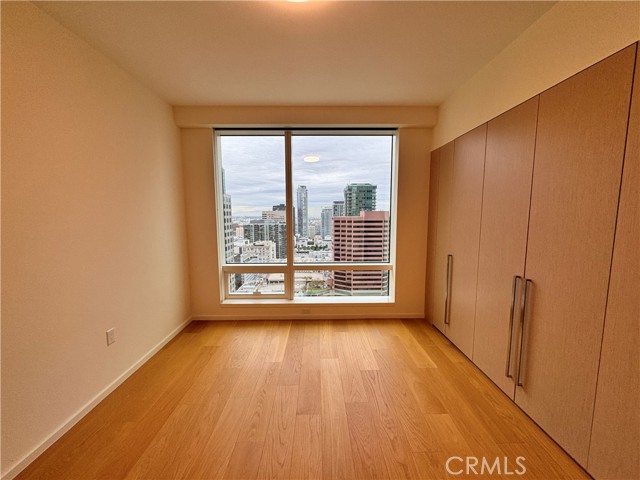 Detail Gallery Image 7 of 12 For 877 Francisco #3007,  Los Angeles,  CA 90017 - 1 Beds | 1 Baths