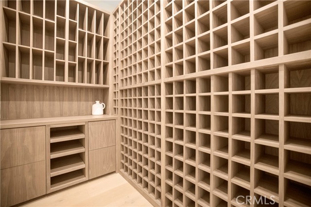 Detail Gallery Image 24 of 28 For 5170 Amestoy, Encino,  CA 91316 - 5 Beds | 6/2 Baths