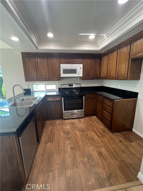 26 Alderbrook, Irvine CA: https://media.crmls.org/medias/92bb48c0-74cd-4e09-8c90-32f1f649200f.jpg