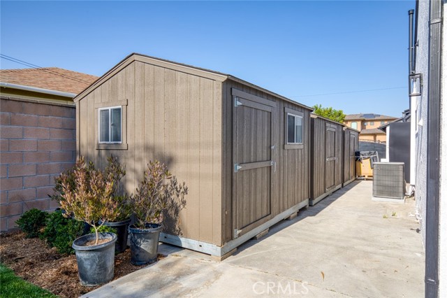 11091 Ranger Drive, Los Alamitos CA: https://media.crmls.org/medias/92bb586e-9b74-4b00-bfba-8a3c4cbb725f.jpg