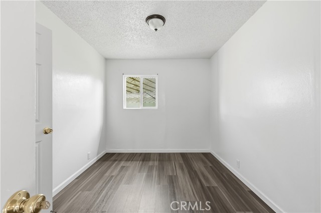 Detail Gallery Image 11 of 30 For 950 Lance, Barstow,  CA 92311 - 3 Beds | 1 Baths