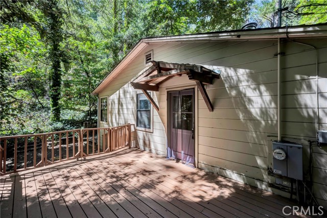 Detail Gallery Image 4 of 24 For 17097 Dogwood Way, Cobb,  CA 95461 - 2 Beds | 1 Baths