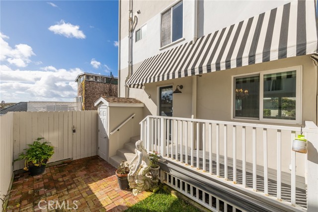 128 8th Street, Manhattan Beach, California 90266, ,Residential Income,Sold,8th Street,SB24030731