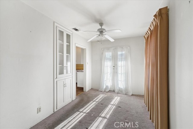 2486 Belle Street, San Bernardino CA: https://media.crmls.org/medias/92bc4851-bfa3-4816-8442-db27a1b0627b.jpg