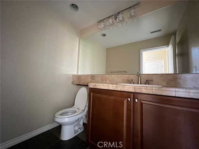 14538 Eagle River Road, Eastvale CA: https://media.crmls.org/medias/92bd54c1-60b8-44cd-a040-a3c69784090a.jpg