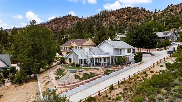 1116 Ca-2, Wrightwood CA: https://media.crmls.org/medias/92be06d9-a142-48f4-99e1-3dd0a3618148.jpg