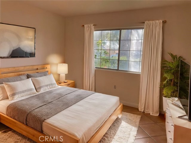 Detail Gallery Image 3 of 3 For 7757 Boxwood Ave, Fontana,  CA 92336 - 1 Beds | 1 Baths