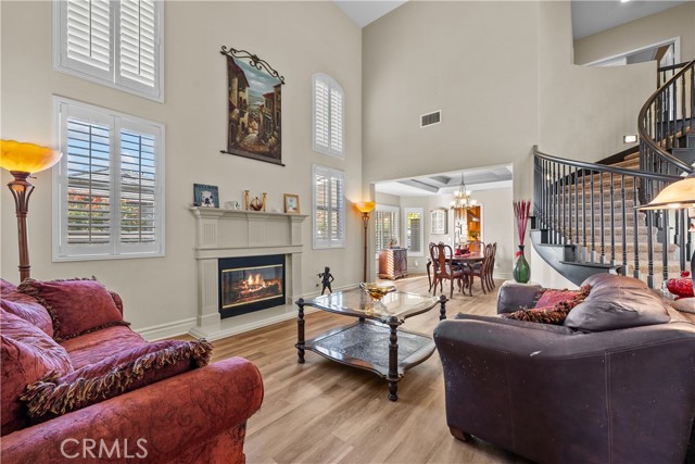 15355 Michael Crest Drive, Canyon Country CA: https://media.crmls.org/medias/92be9fea-ed40-43ee-885e-926b46d15bd5.jpg