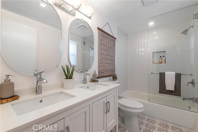 Detail Gallery Image 11 of 18 For 4345 Alla Rd #2,  Marina Del Rey,  CA 90292 - 3 Beds | 2/1 Baths