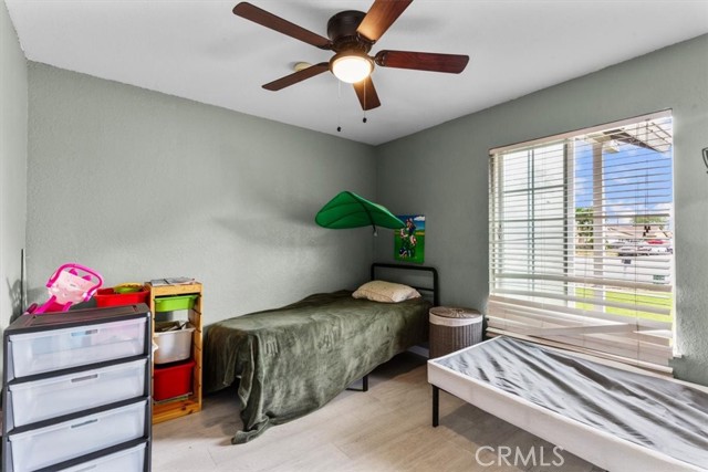 Detail Gallery Image 11 of 28 For 17381 Seville Ct, Fontana,  CA 92335 - 3 Beds | 2 Baths