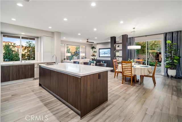 36406 Geiger Avenue, Palmdale CA: https://media.crmls.org/medias/92bf8410-cf8d-46fe-ac3b-89171fd327c9.jpg