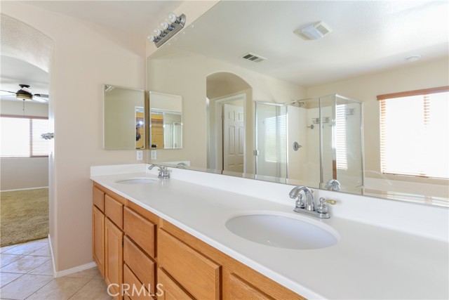 Detail Gallery Image 32 of 36 For 4631 W Avenue J4, Lancaster,  CA 93536 - 6 Beds | 3 Baths