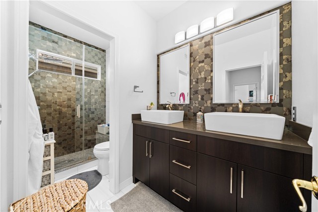 Detail Gallery Image 33 of 45 For 5 Westchester Ct, Coto de Caza,  CA 92679 - 4 Beds | 3 Baths